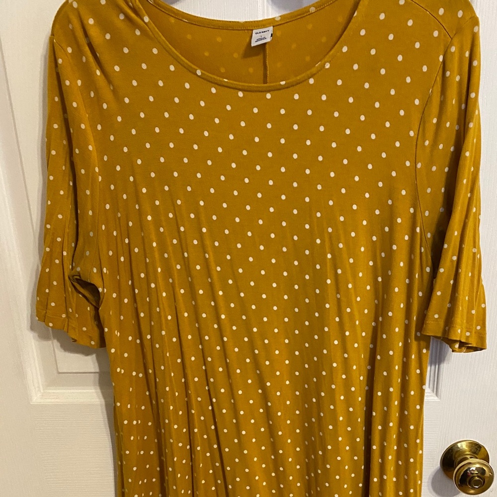 Yellow, polka dot, a line, midi dress. Old Navy.